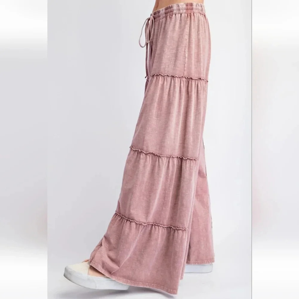 New Easel Mauve Pink Mineral Washed Tiered Pants